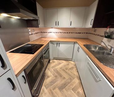 Smugglers Way, London, SW18 - Photo 6