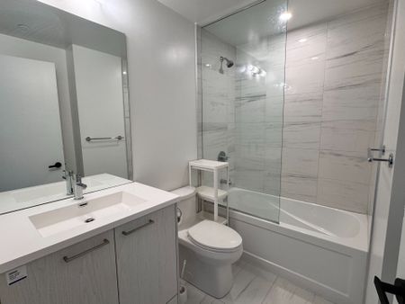 For Lease - 28 Interchange Way Unit# 301, Vaughan, Ontario - Photo 2