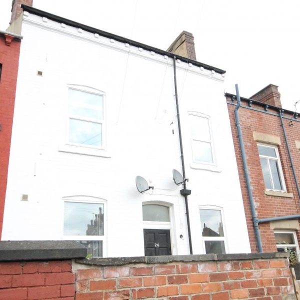 Flat 1, Conference Road, Armley, Leeds, LS12 3DX - Photo 1