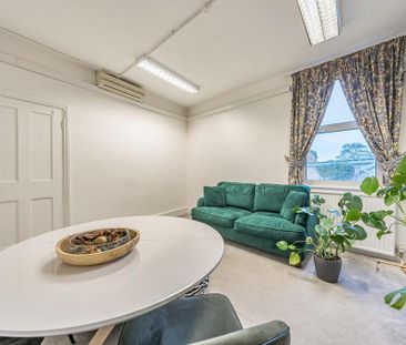 3 bedroom apartment to rent - Photo 1