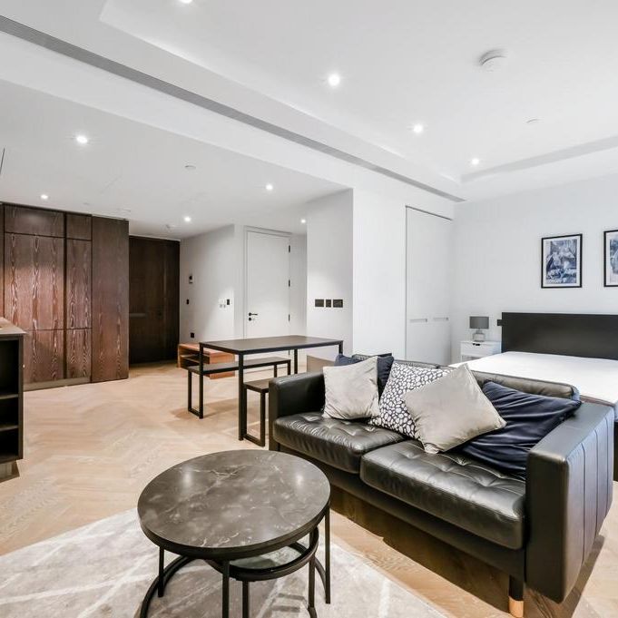 Studio to rent - Photo 1