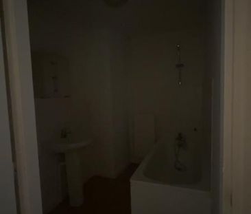 Appartement T2 - Grenoble – 27 Rue de la Poste - Photo 4