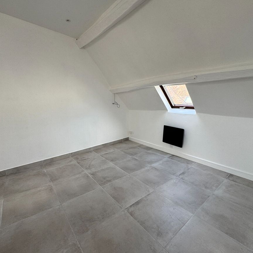 Apartment - Photo 1