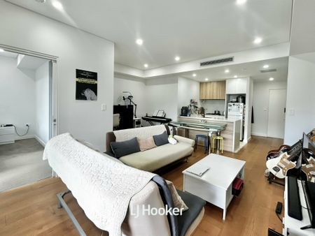 206/6 Pearson Ave, Gordon NSW, Belconnen - Photo 3