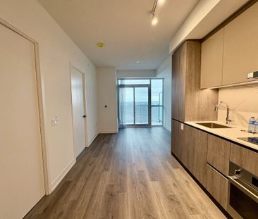 For Lease - 8 Interchange Way Unit# 3110, Vaughan, Ontario - Photo 5