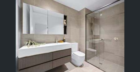 AUSTRALIAN LUXURY THAT FEELS LIKE HOME! - Photo 2