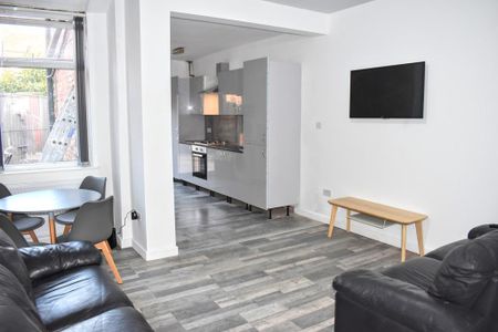 4 bedroom house share to rent - Photo 3