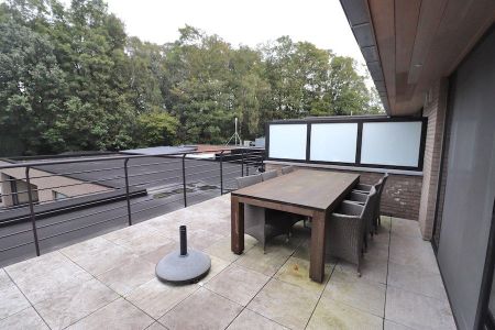 Lichtrijke woning met carport - Photo 2