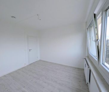 Sanierte 3-Raum-Wohnung mit Badewanne und Balkonkraftwerk - Photo 5