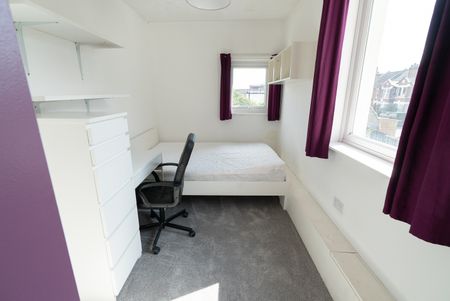 6 Bed Terraced House, Avenue Road, SO14 - Photo 4