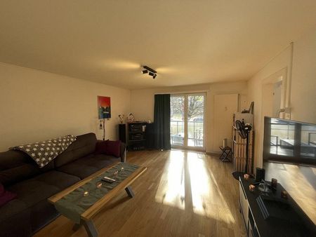 Grosszügige Charmante Wohnung zu vermieten - Foto 3