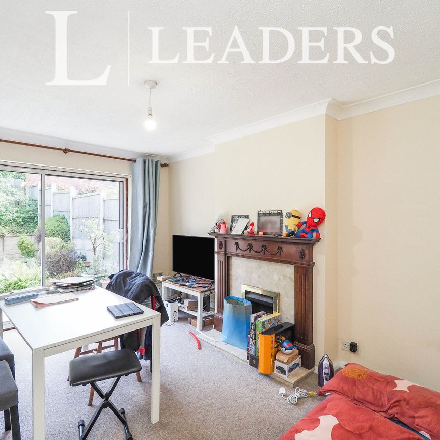 2 bedroom bungalow to rent Calverton Road, Arnold, NG5 - Photo 1