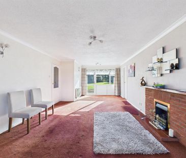 2 bedroom detached bungalow to rent - Photo 1