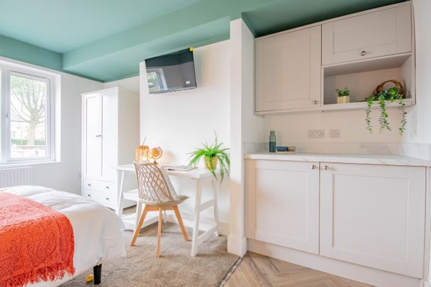 1 Bedroom - Photo 1
