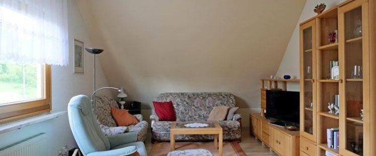 (EF0542_M) Dresden: Briesnitz, kleine möbl. 2-Zimmer-Wohnung in einem ruhigen Haus mit Garten, Reinigungsservice möglich - Photo 1