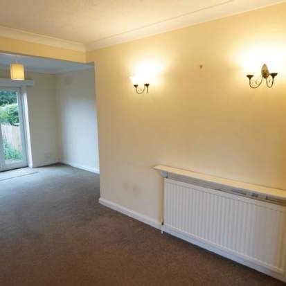 3 bedroom property to rent in Lewes - Photo 1