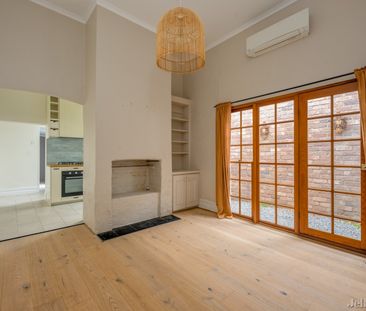 17 Davis Street, Carlton North - Photo 2