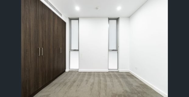 Two-Bedroom Apartment for Lease in Kensington - Photo 1