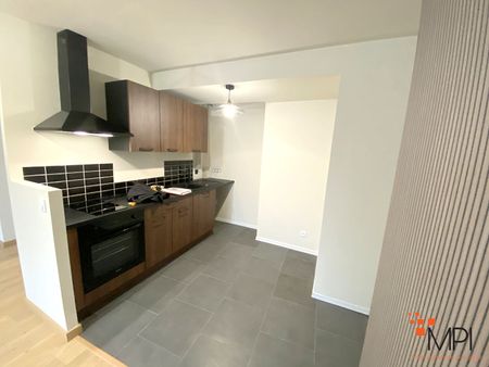 Location Appartement 3 pièces 53m² - Photo 5