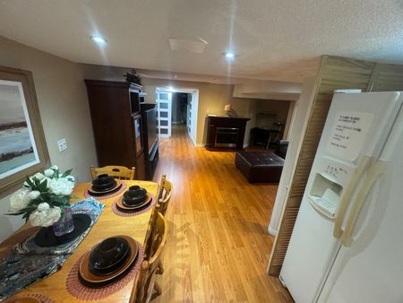 For Lease - 6921 Golden Hills Way, Mississauga, Ontario - Photo 4