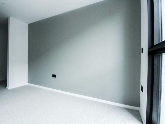 St George’s Gardens - Photo 1