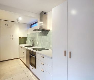 Volledig gerenoveerd 1 slaapkamer appartement op top locatie! - Photo 3