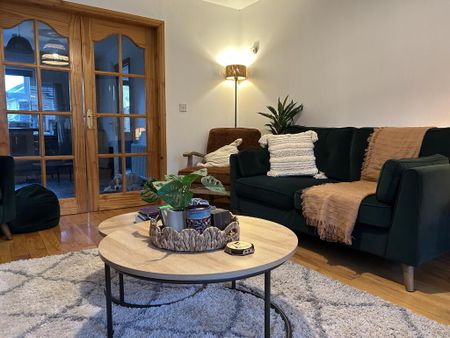 47 Rossdale, Ballymena, BT42 2SA - Photo 2