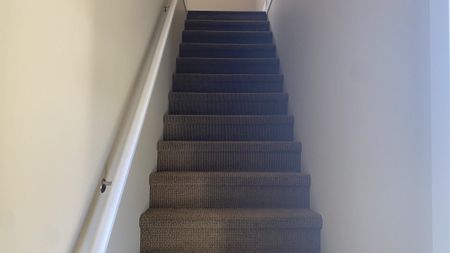 498B Menzies Ridge Drive - Photo 4