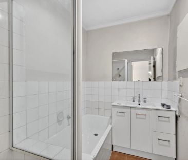 Supurb Location For A Two Bedroom Townhouse! - Photo 6