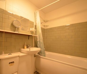 1 bedroom Ground floor maisonette to rent - Photo 4