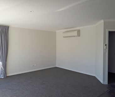 Walk in the park! - Photo 6