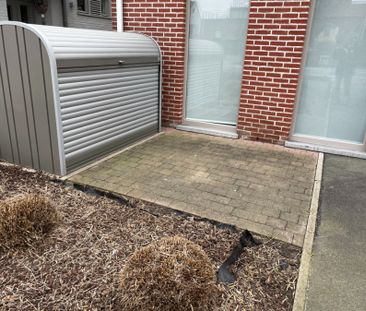 EENGEZINSWONING + tuin - Photo 3