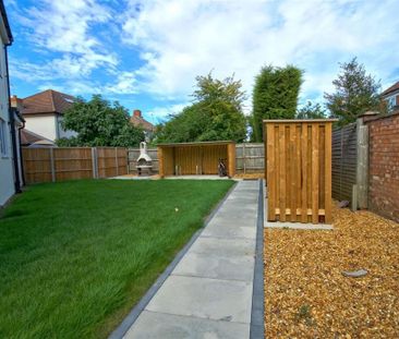 2 bedroom apartment to rent - Photo 6