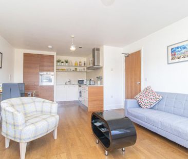 1 bedroom apartment to rent - Photo 3