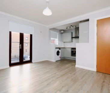 2Bedrooms, 1Bathrooms - Photo 6