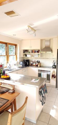 Clarence Gardens - Photo 4