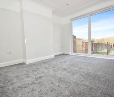 Noctorum Avenue, Prenton - Photo 3