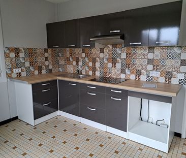 Location Appartement 3 pièces 71m² - Photo 6