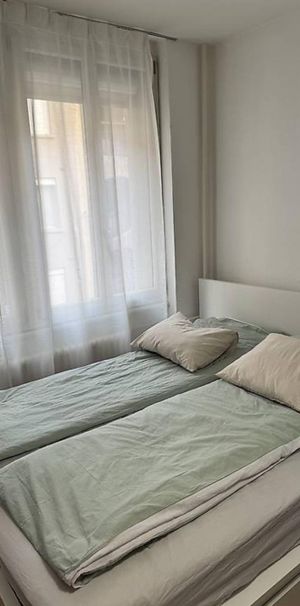 Studio aux Charmilles. - Foto 1