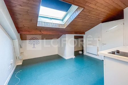 STUDIO - ANNECY - SECTEUR SEYNOD 21.57 m2 - Photo 5