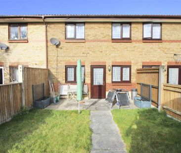 Humber Close, West Drayton, UB7 - Photo 3