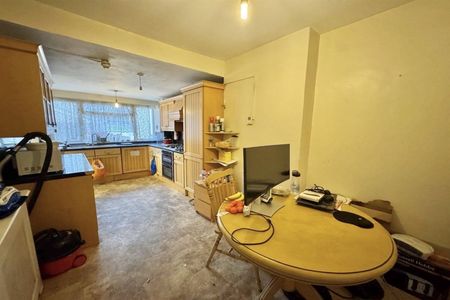 Room in a Shared House, Mitcham Road, CR0 - Photo 5