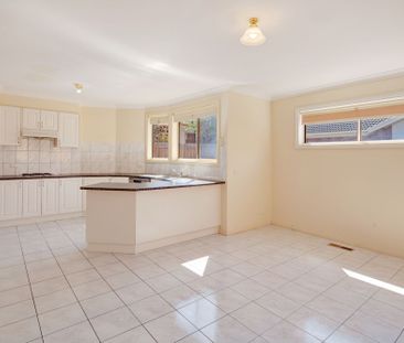 Contemporary Comfort Across Two Levels - Photo 4