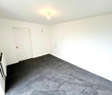 4 bedroom property to rent - Photo 1