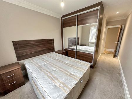 2 bedroom apartment to rent - Photo 2