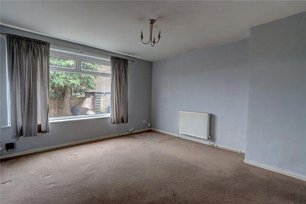 3 bedroom end of terrace house to rent - Photo 1