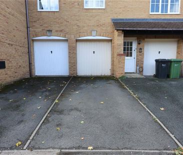 2 bedroom terraced house to rent - Photo 4