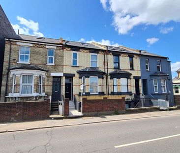 1 bedroom flat to rent - Photo 4