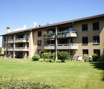 Simple, comfortable apartment with sitting area in the garden - Photo 1