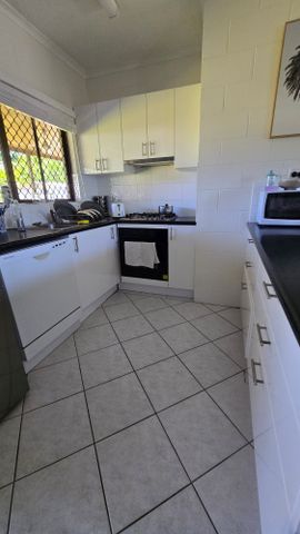 Trinity Beach - Photo 2